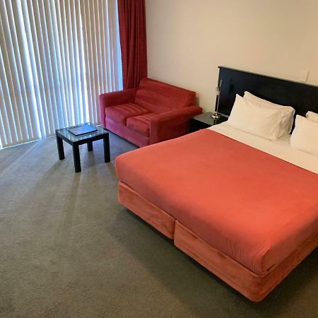 Salerno Motel Apartments Christchurch Luaran gambar A room at the hotel