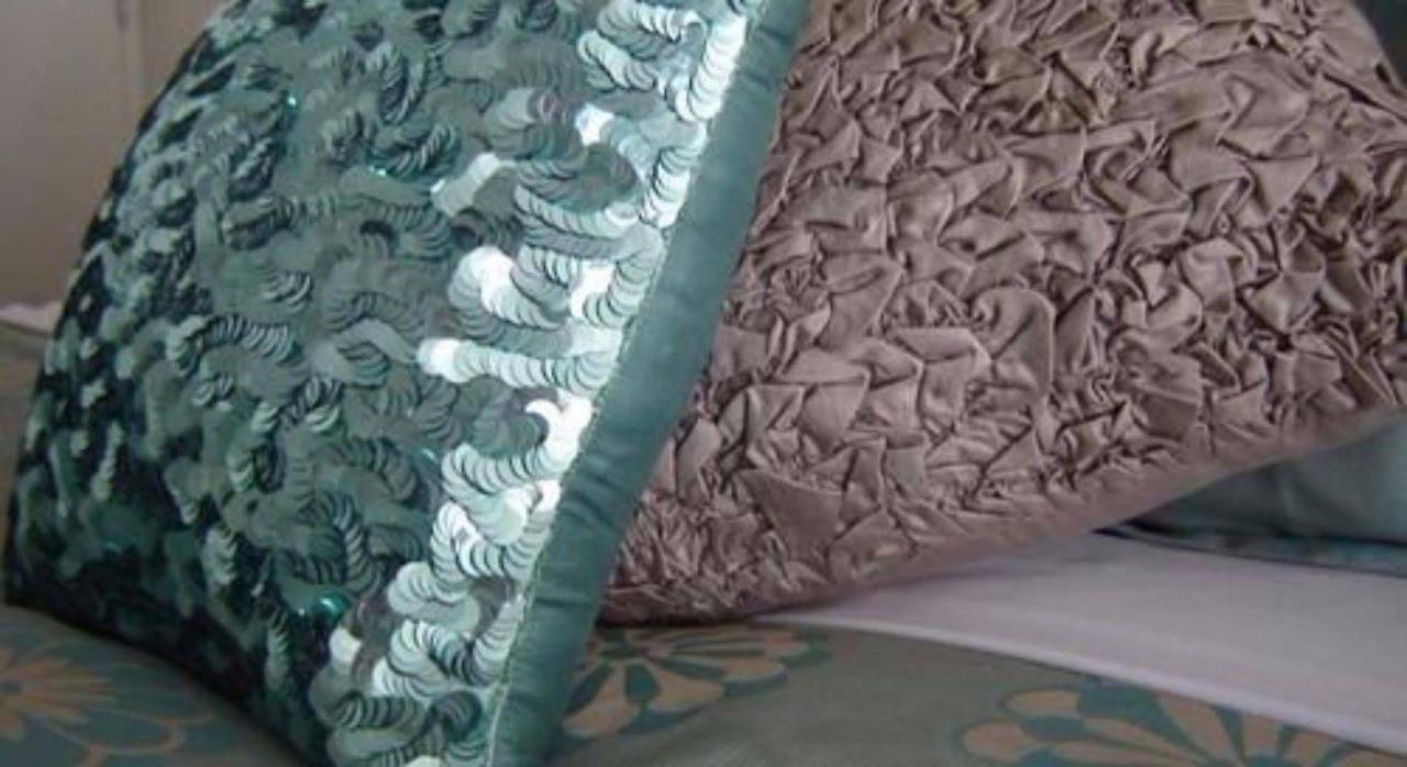 Salerno Motel Apartments Christchurch Luaran gambar Sequin pillows
