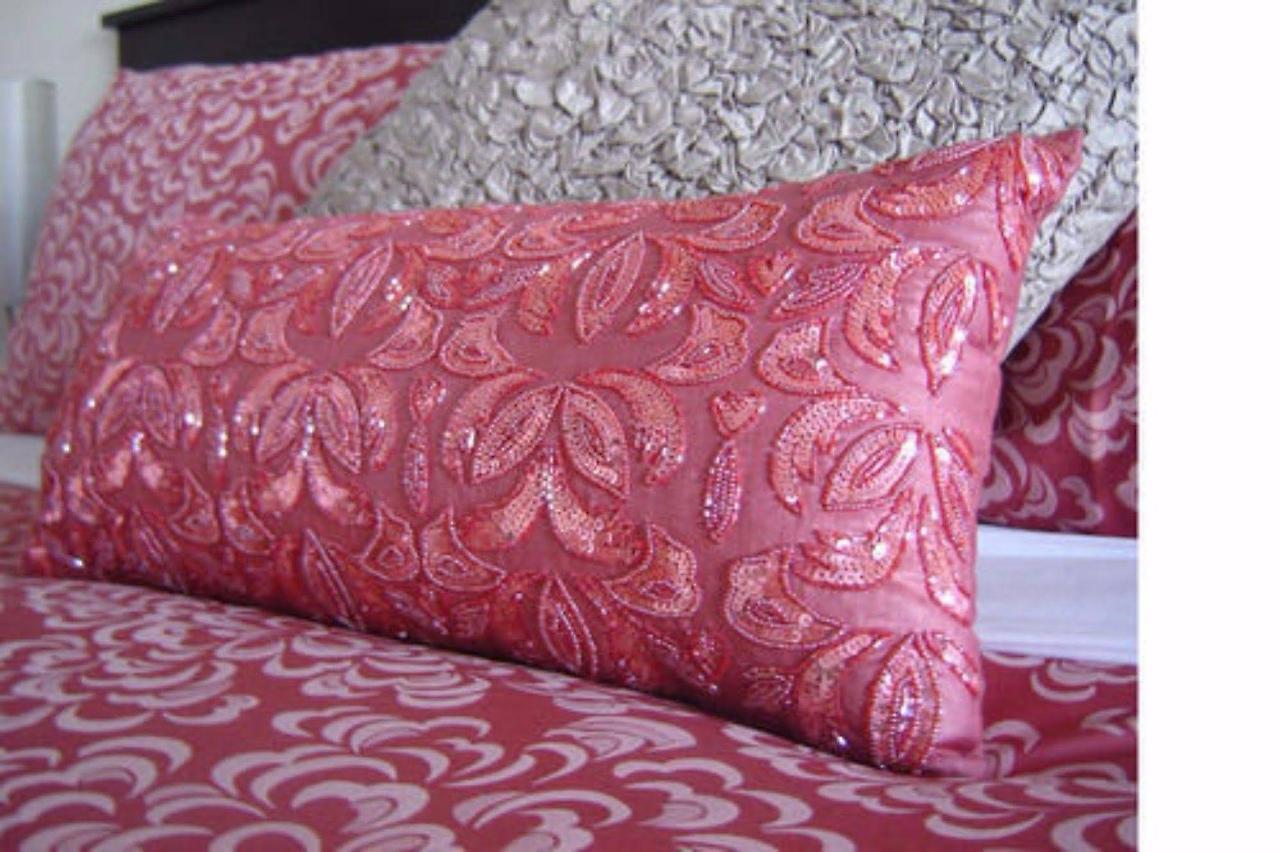 Salerno Motel Apartments Christchurch Luaran gambar A decorative pillow