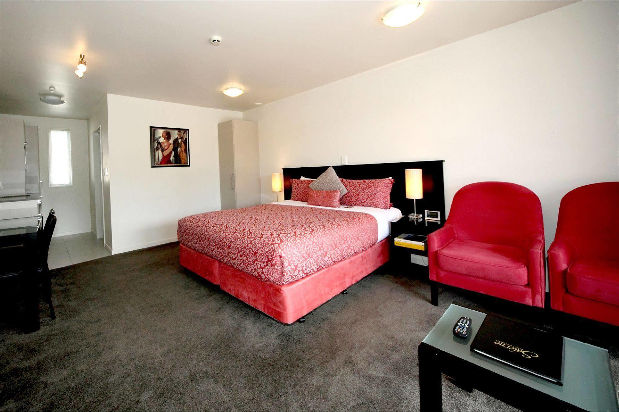 Salerno Motel Apartments Christchurch Luaran gambar A room at the hotel