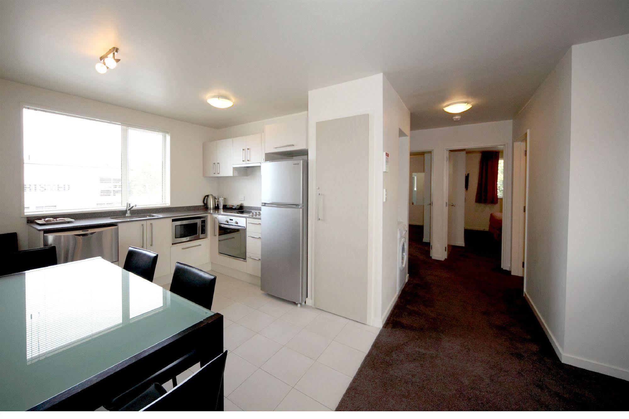 Salerno Motel Apartments Christchurch Luaran gambar A typical apartment at the University of Canterbury